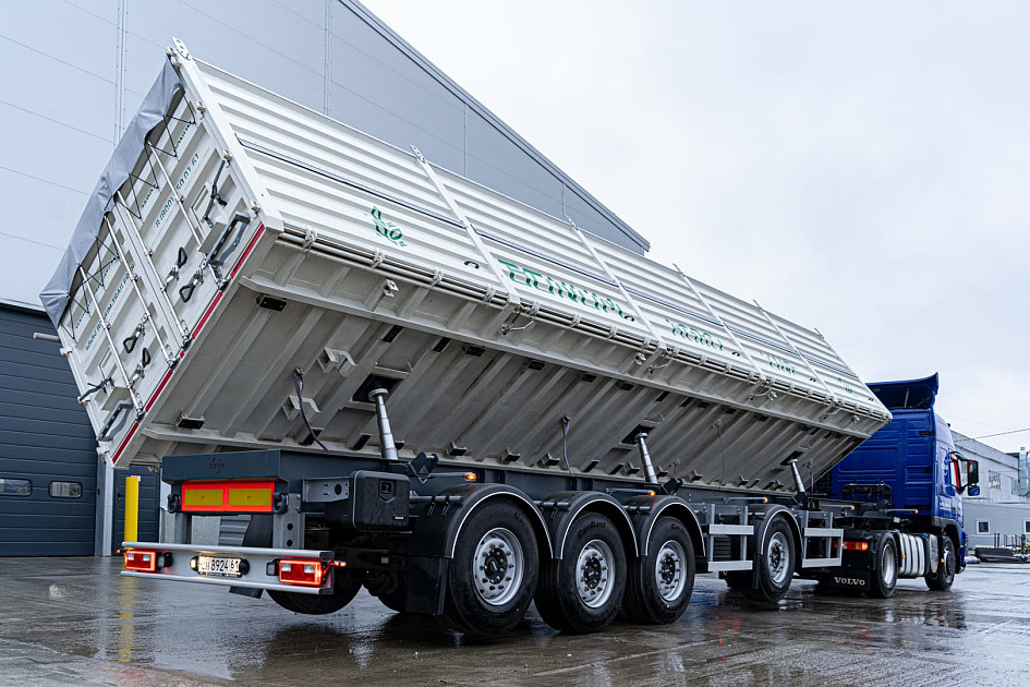 Grain dump trailer 46-58 m3